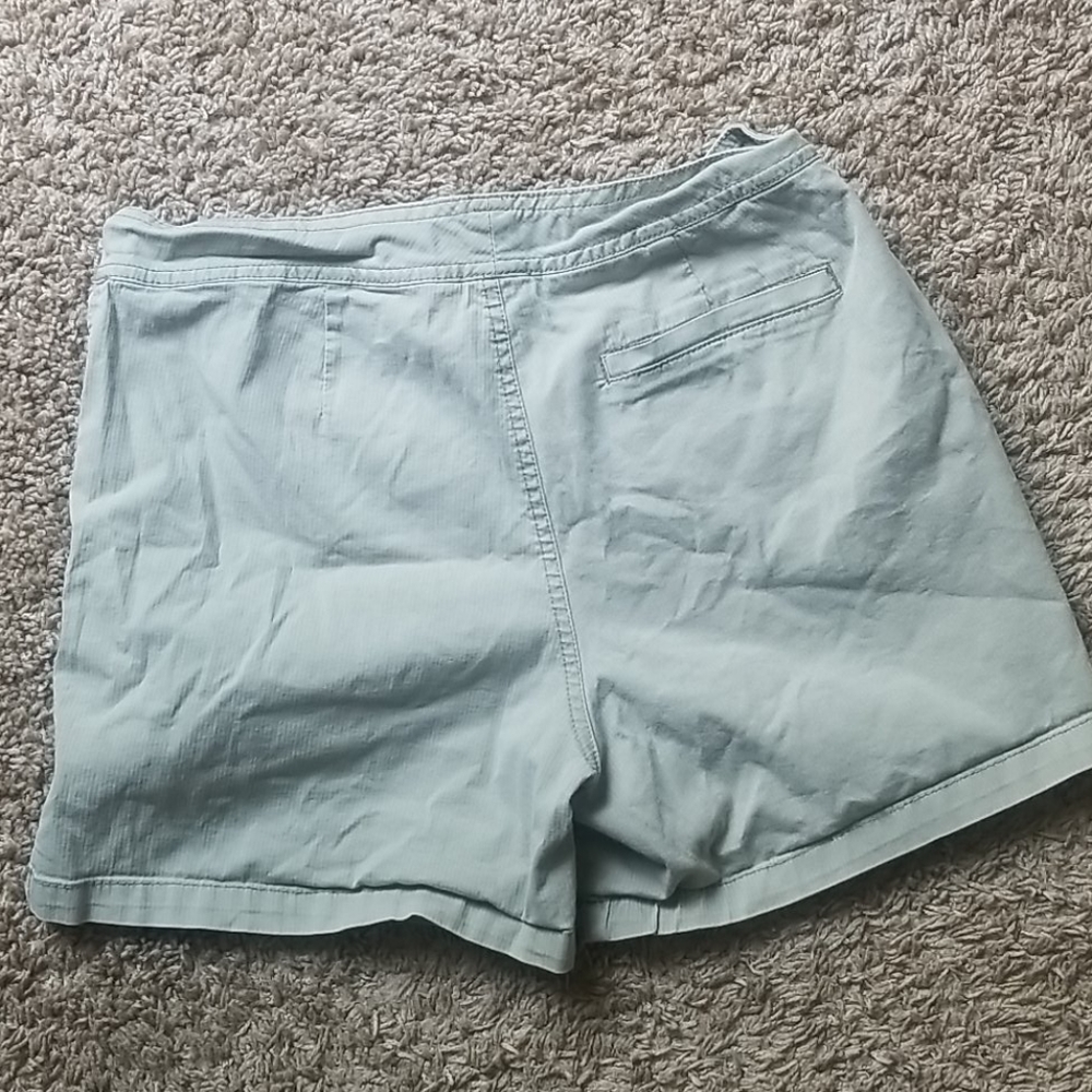 Short - Picture 2 of 3